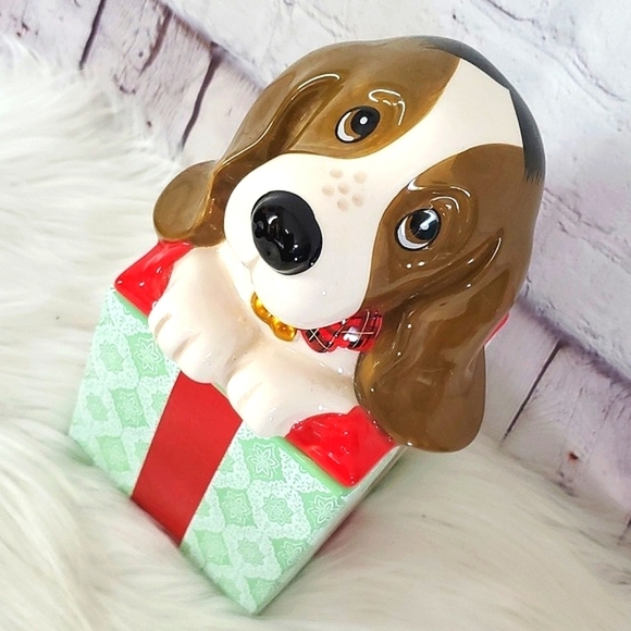 RARE Pioneer Woman Christmas Present Ceramic Charlie Basset Hound Dog Cookie Jar - Picture 4 of 17